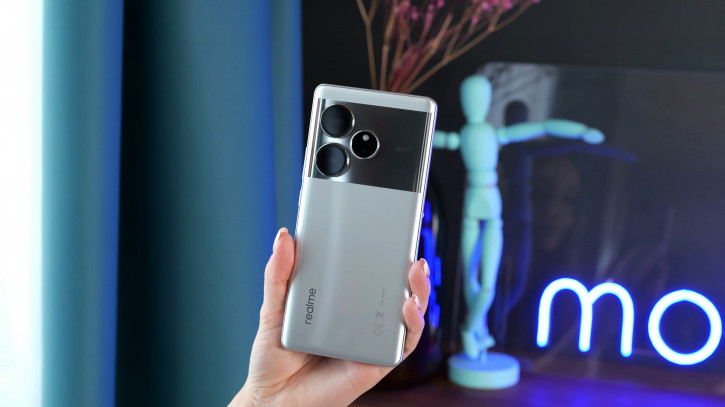 Realme gt беспроводная зарядка