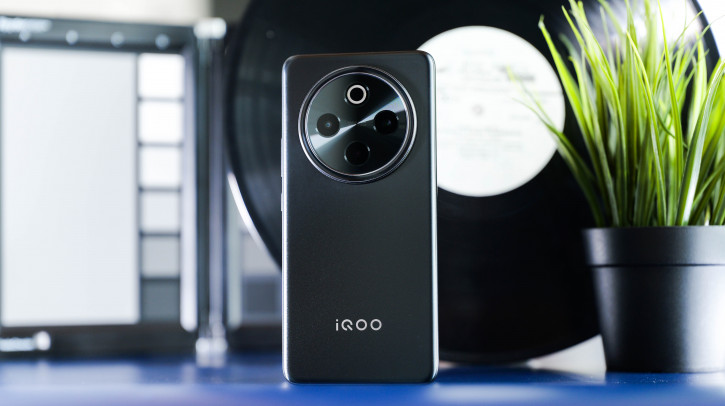 Обзор iQOO Z10: много начинки