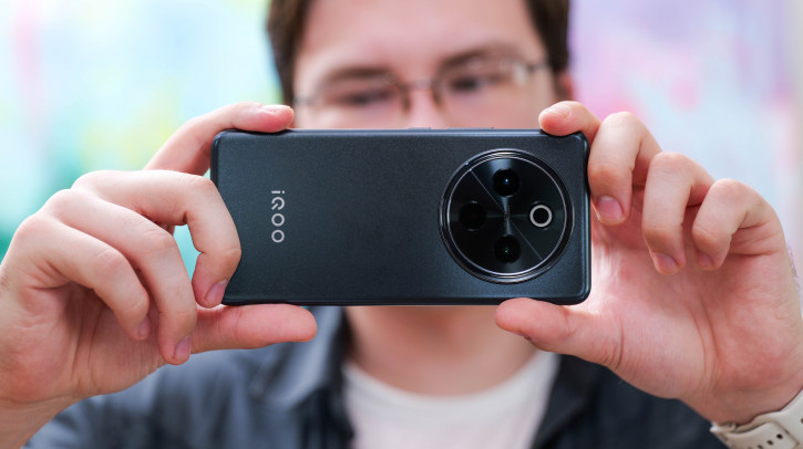 Обзор iQOO Z10: много начинки