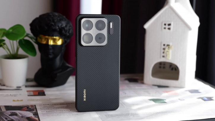  Xiaomi 15S Pro  XRing O1:  Snapdragon 8 Elite?