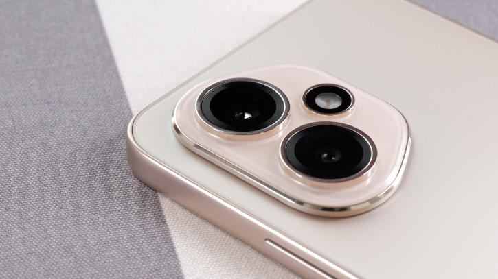  Honor 400:     iPhone  -  