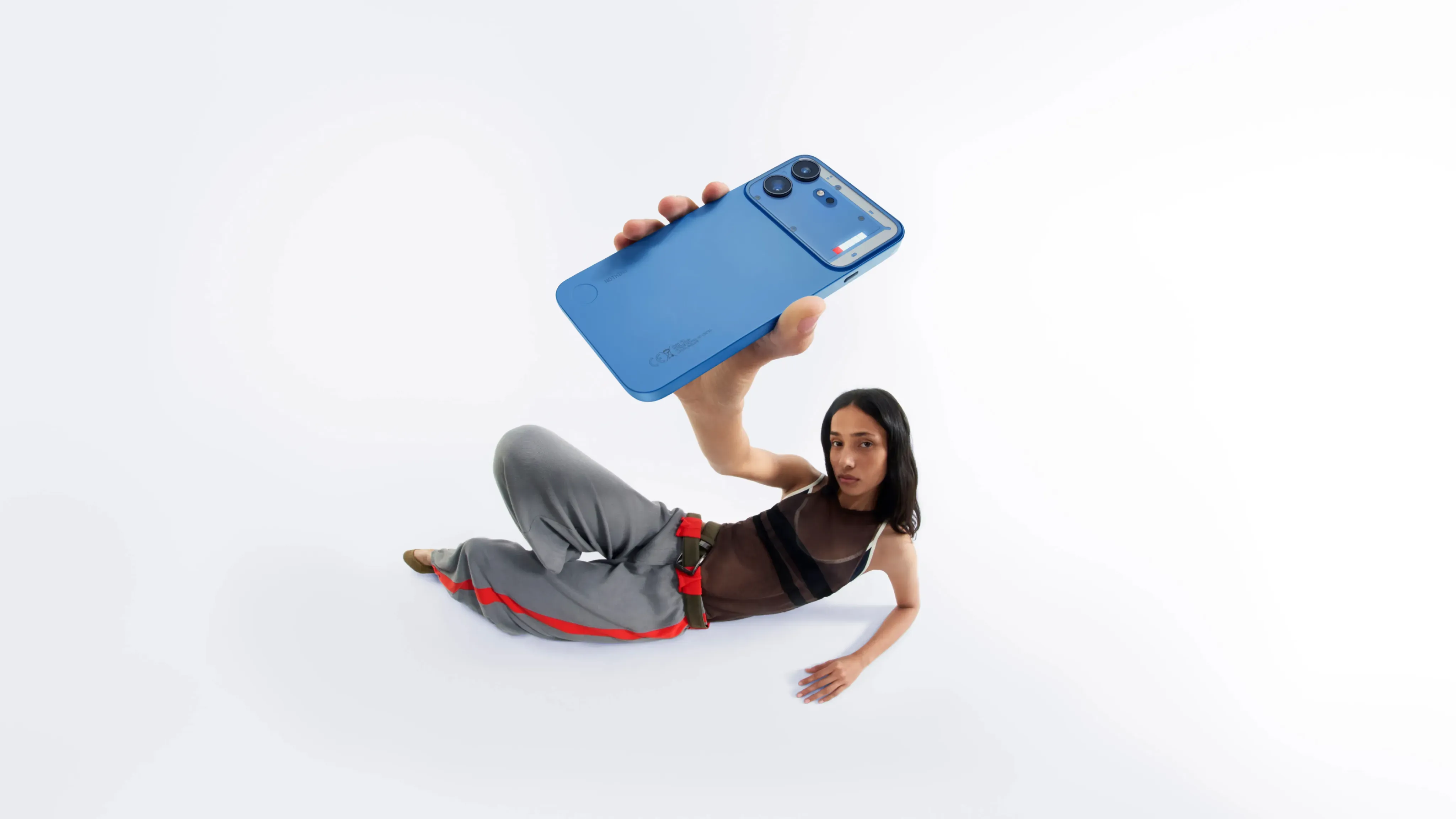 Анонс Nothing Phone (4b) –