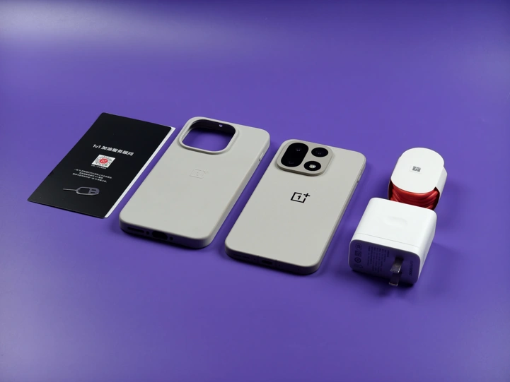 Переход с iPhone 17 на OnePlus 15: что я получил, а с чем пришлось смириться
