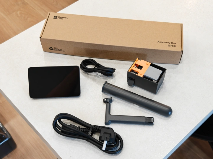 Неделя с Bambu Lab X2D Combo: возвращение в 3D-печать