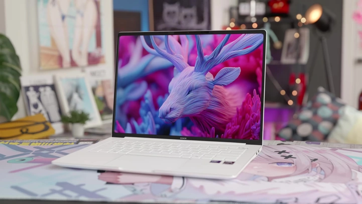 Обзор Honor MagicBook Pro 14 2026: лёгкий и компактный царь-ноутбук