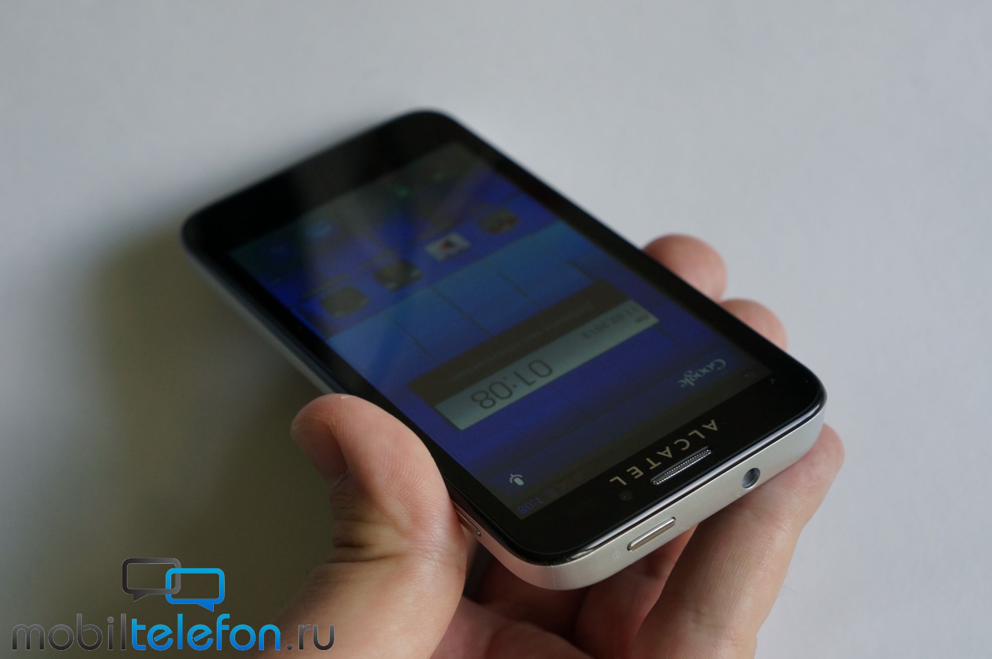 Обзор Alcatel One Touch Snap: 4-ядерник на Android 4.2 JB