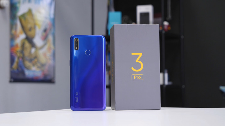  Realme 3 Pro:       