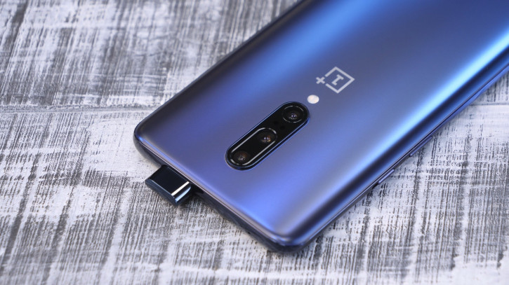 One Plus 7 Pro  OnePlus 7  Android Q Developer Preview 2