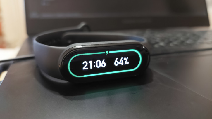  Xiaomi Mi Band 6:   