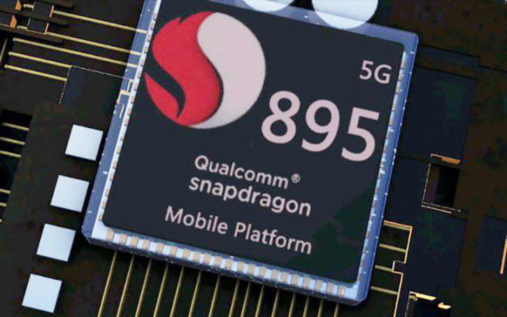        Snapdragon 895