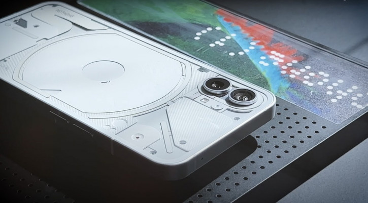 Nothing Phone (1)     