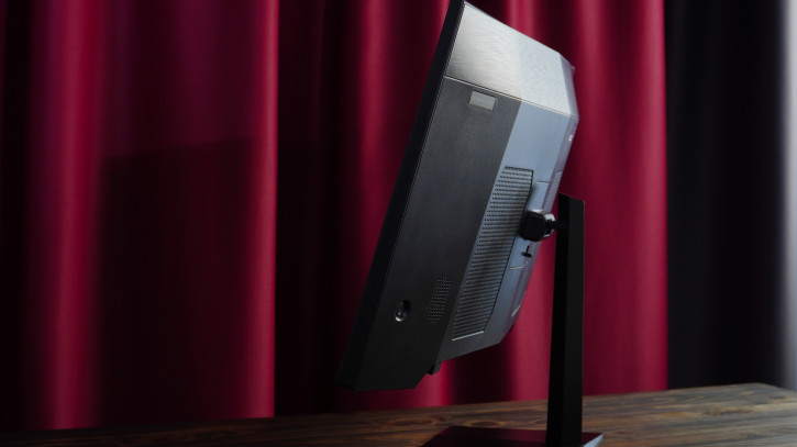   DIGMA PRO AiO 27i:    