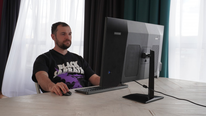   DIGMA PRO AiO 27i:    