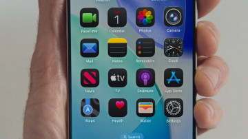 Анонс iOS 26 – большой рывок в нумерации и дизайне с жидким стеклом