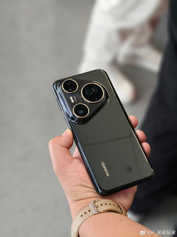   Huawei Pura 80      