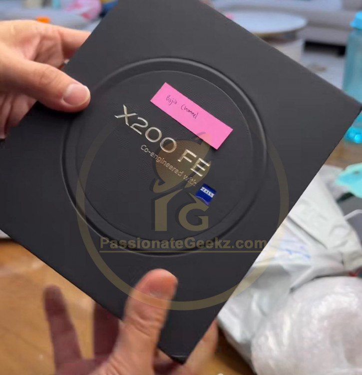 Дата релиза Vivo X200 FE (глобалка Vivo S30 Pro mini)