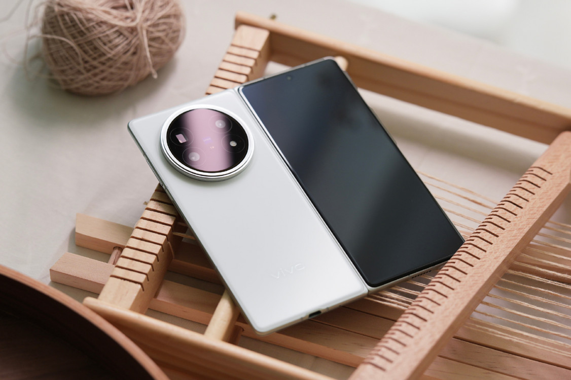 Vivo X Fold 5        