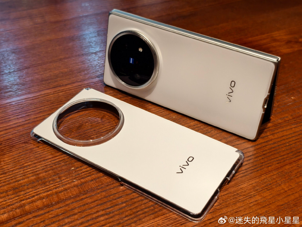 Vivo X Fold 5        