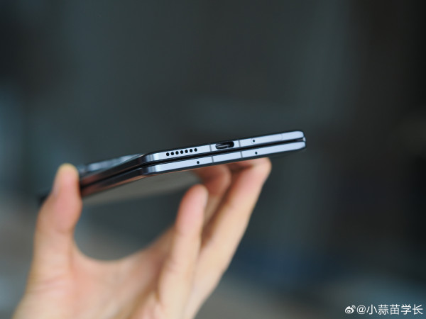 Honor Magic V5 во всех расцветках уже красуется на фото до анонса