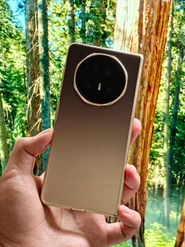 Honor Magic V5 во всех расцветках уже красуется на фото до анонса