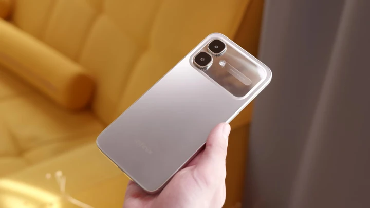 Обзор Infinix Smart 20: действительно смартфон
