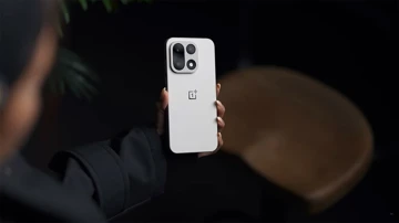 OnePlus 16 в последний момент может лишиться улучшенных камер