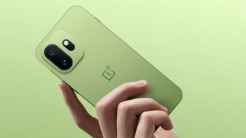Компактный OnePlus 15T снова доступен по топ-цене без пошлин