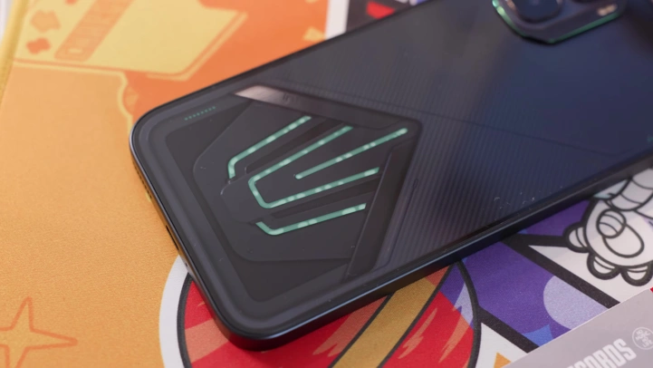 Обзор Infinix GT 50 Pro: Red Magic напрягся!