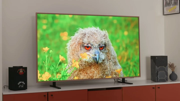 ВИДЕО: обзор TCL 55A400 Pro – дизайнерский телевизор с матовым экраном