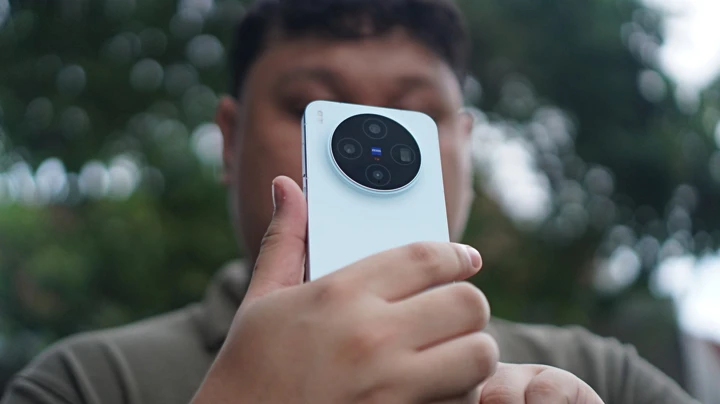 Компактный Vivo X500 Pro порадует ценным апгрейдом камер