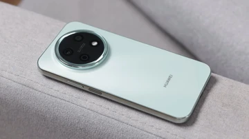 ВИДЕО: обзор Huawei Nova 15 Max – китайский бестселлер не для всех