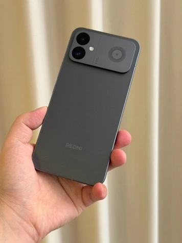 Новые секреты начинки Redmi K90 Ultra и первые живые фото