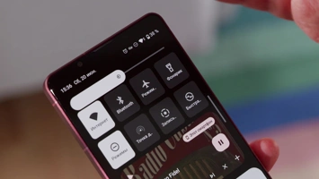Обзор Sony Xperia 1 VIII: крутой смартфон, который тебе не нужен