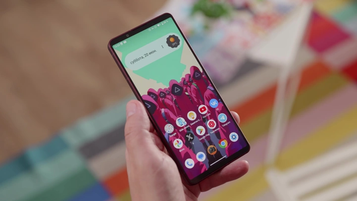 Обзор Sony Xperia 1 VIII: крутой смартфон, который тебе не нужен