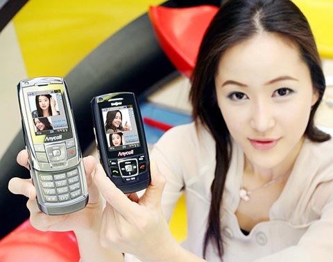 Samsung SPH-W2500. Новая модель с поддержкой HSDPA