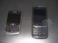 BlackBerry Slider – первые реальные фотографии
