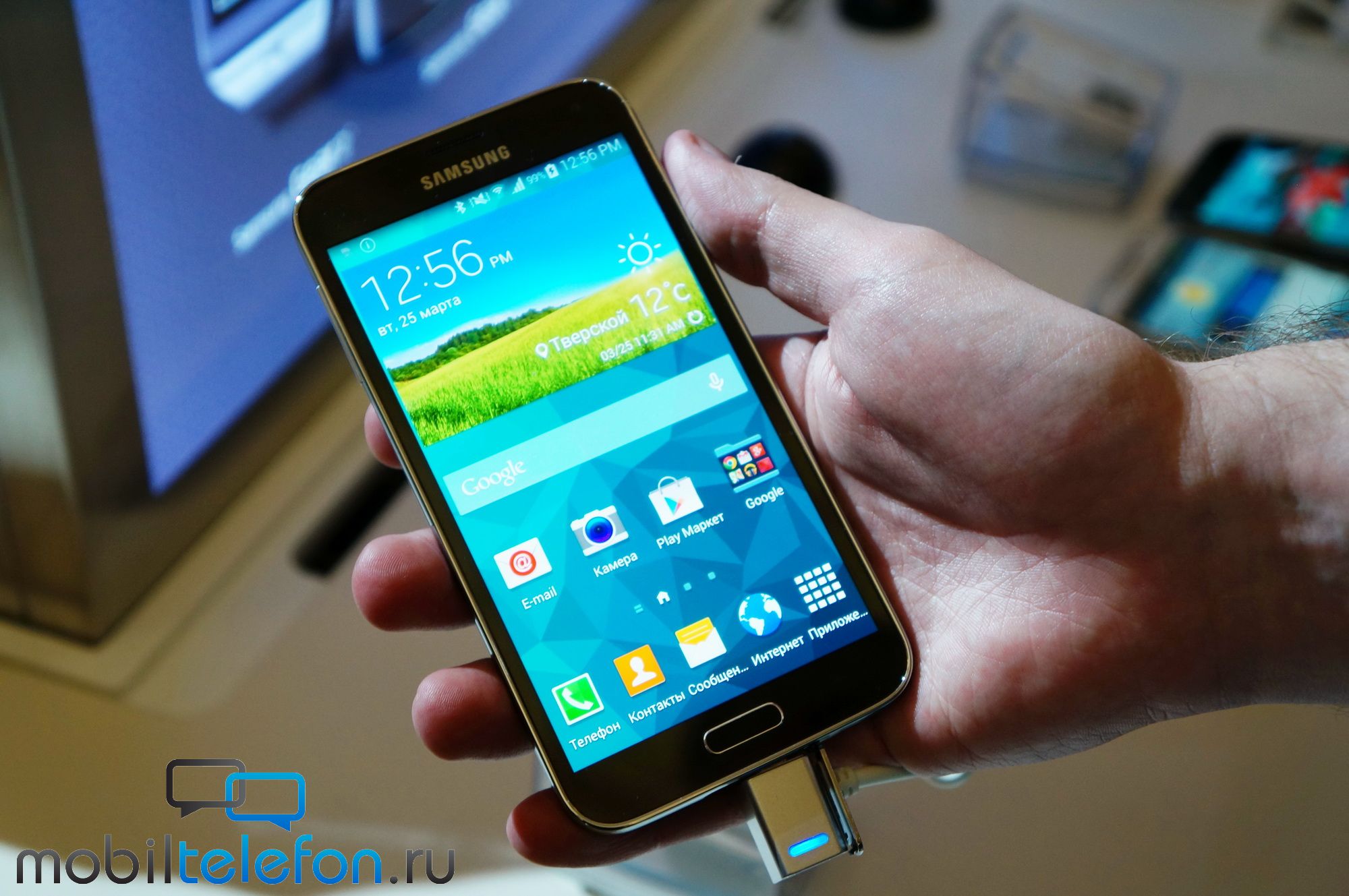 Почему самсунг лучше. Почему Samsung качественные. Какие телефоны считают флагманами.