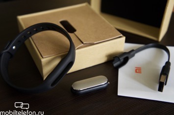  Xiaomi Mi Band Pulse    Sony SmartBand 2