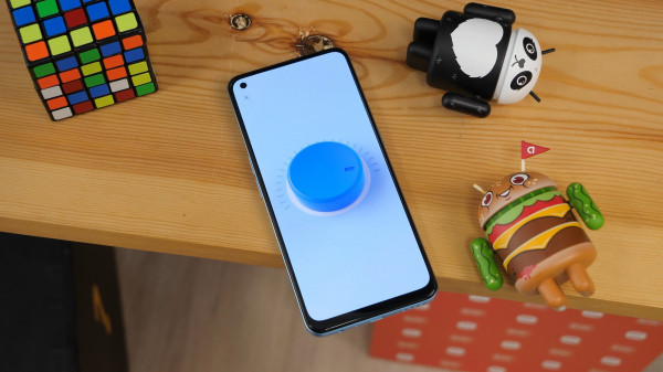  Realme 9 Pro+:     