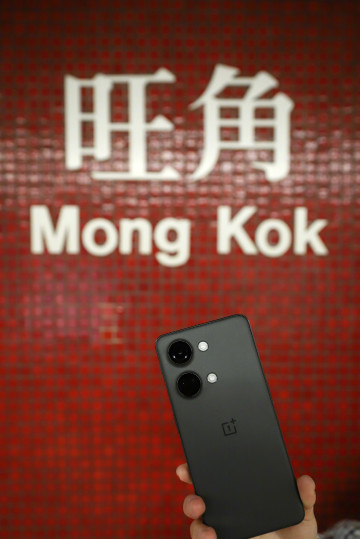 OnePlus Ace 2V (Nord 3) красуется на живых фото: финальные тизеры