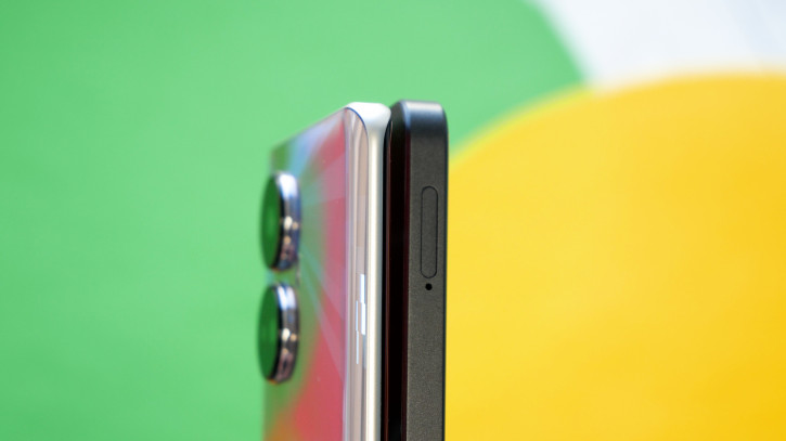 Realme 10 Pro против 10 Pro+: сравнение очень разных смартфонов