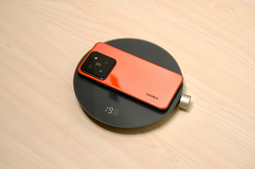  Xiaomi 14  Xiaomi Car SU7      