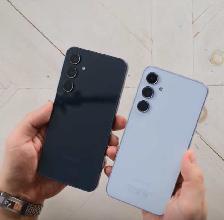 :  Samsung Galaxy A35  A55:    