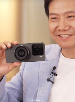  Xiaomi 15      MWC 2025
