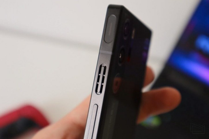    ?    Huawei Mate 80