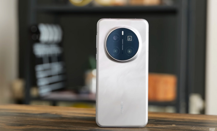 Honor Magic 7 Pro          ()