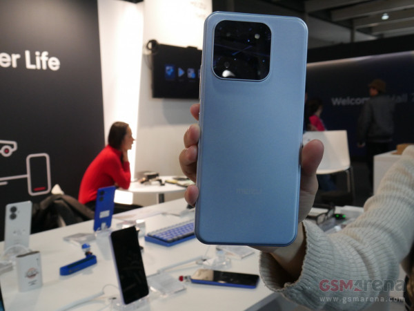   Meizu 22-    MWC 2025