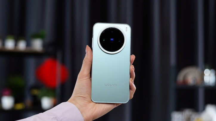  vivo X200 Pro mini: !