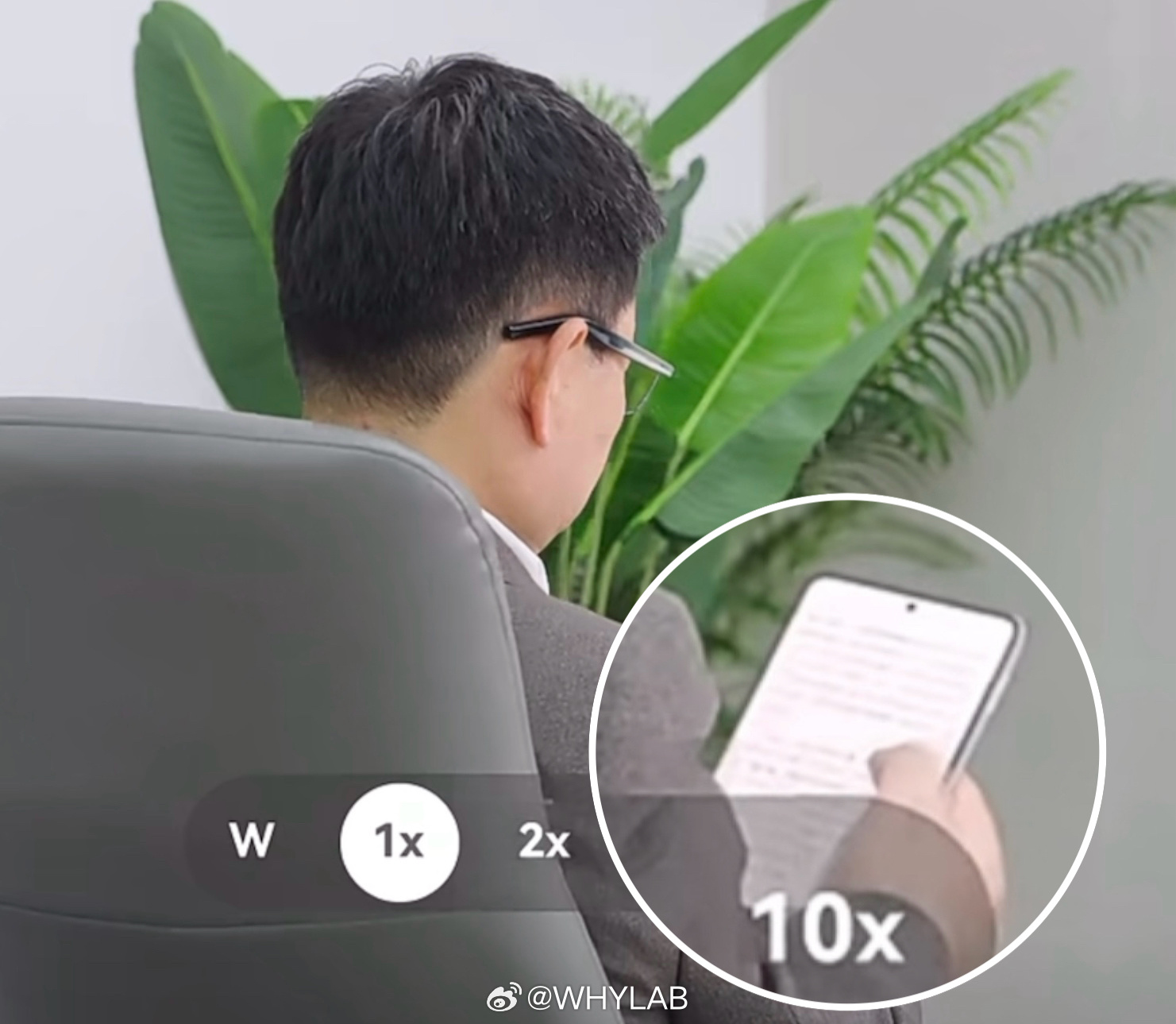 Первый взгляд на Huawei Pura 70 Pocket в руках главы бренда