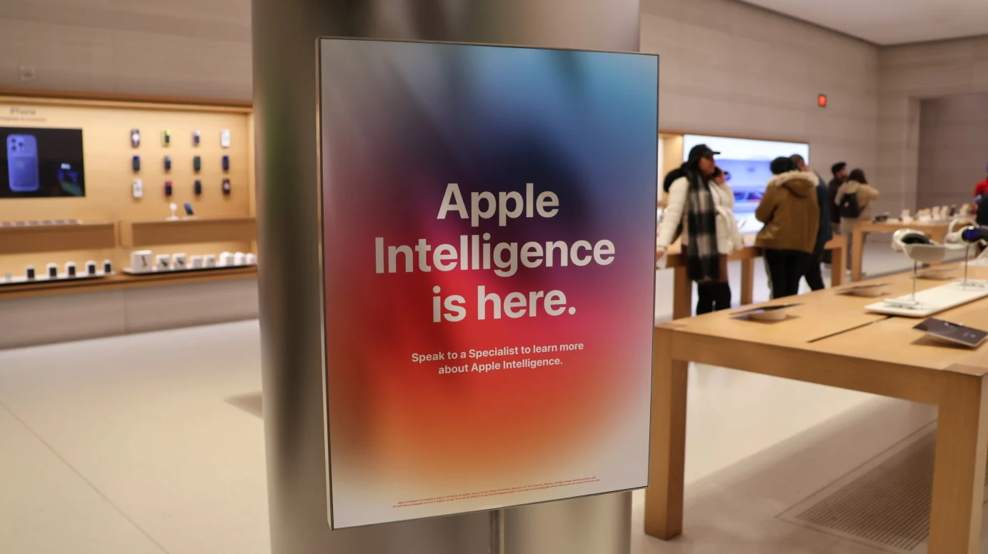 На Apple подали в суд за ложную рекламу ИИ-фишек Apple Intelligence